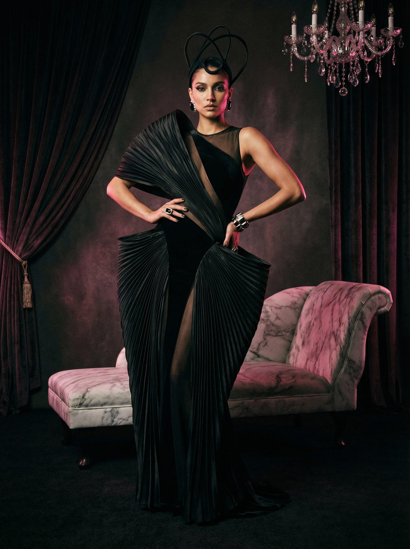 Evening glamour black tie